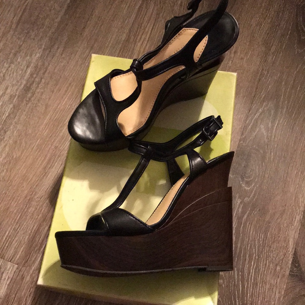 Gianne Bini shoes (barley worn)